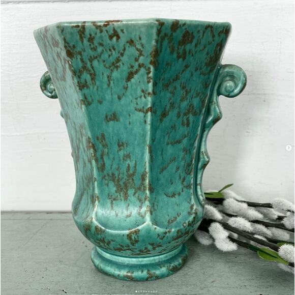 Vintage Rumrill 635 Vase Scrolls Green Teal Mottled Brown 1930s Art Deco Pottery - Picture 1 of 9